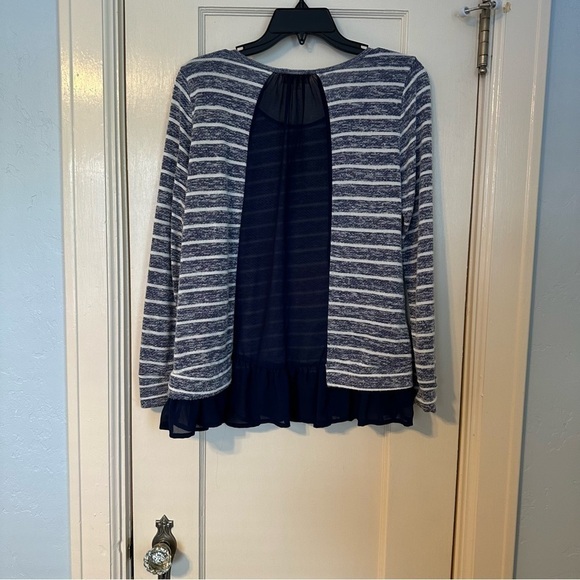 Ezra Mixed Media Long Sleeve Striped Top with Ruffled Hem Size M - Picture 3 of 9